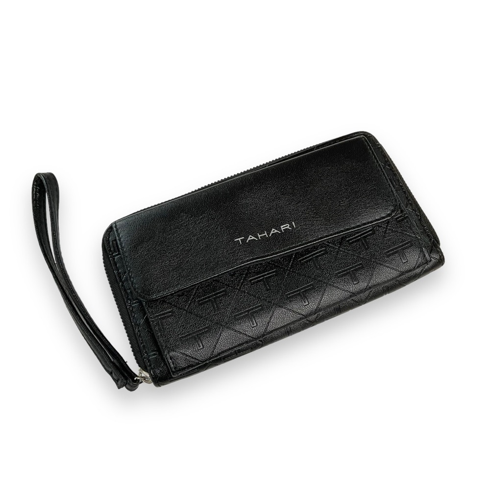 Tahari Wallet RFID Protection Women’s Zip Faux Leather Black‎ Wristlet Strap NWT